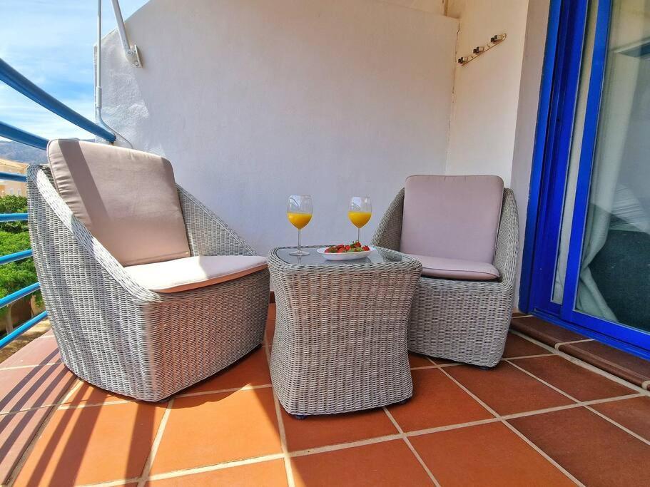 Апартаменты Acogedor Piso Con Terraza Y Parking! Бенальмадена Экстерьер фото