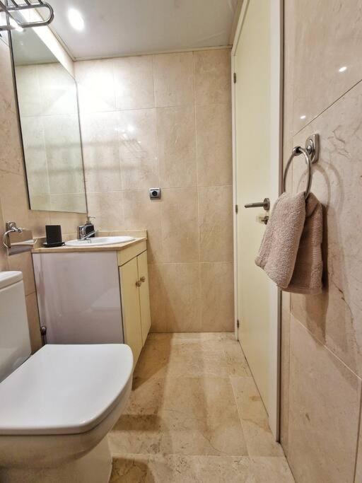 Апартаменты Acogedor Piso Con Terraza Y Parking! Бенальмадена Экстерьер фото