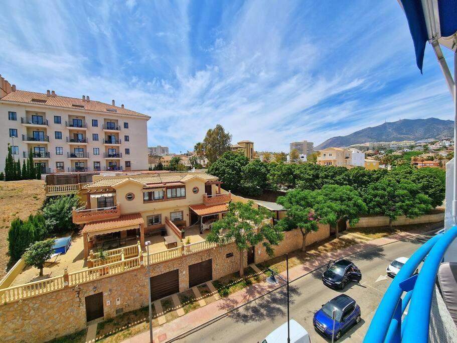 Апартаменты Acogedor Piso Con Terraza Y Parking! Бенальмадена Экстерьер фото